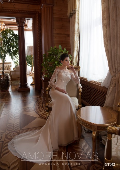 https://amore-novias.com/images/stories/virtuemart/product/GT042       (3).jpg